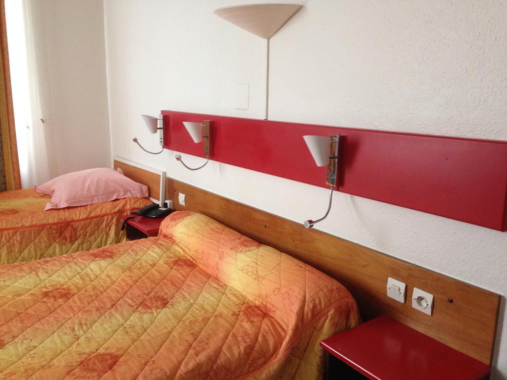 Hotel Union Саргемин Екстериор снимка