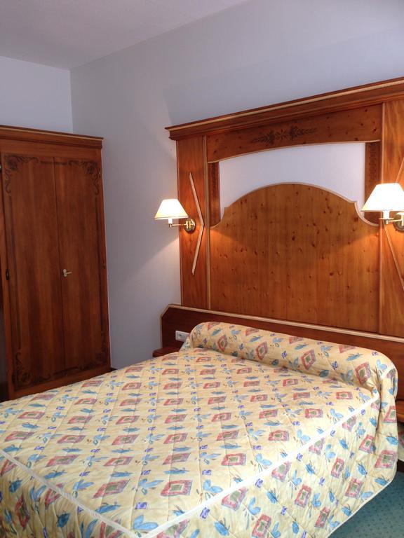 Hotel Union Саргемин Екстериор снимка